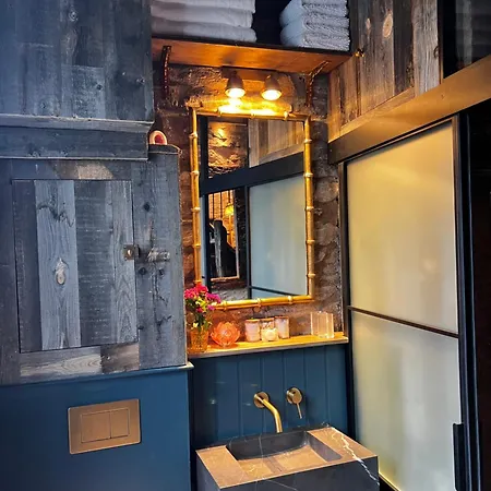 בית נופש The Tobacco Loft *